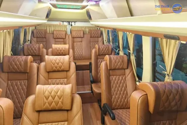 15 Seater Tempo Traveller
